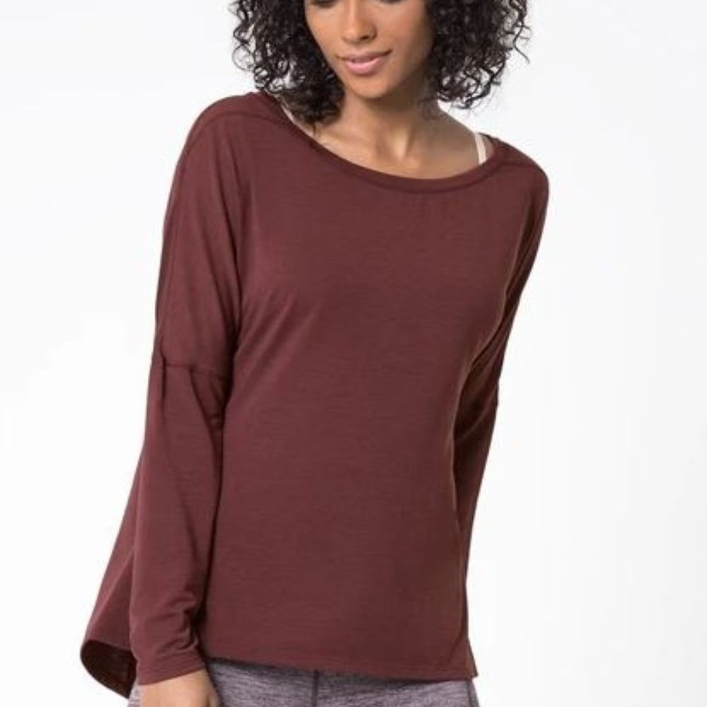 MPG Long Sleeve Performance Activewear Top NWT